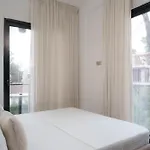 Poolside Elsa Appartement