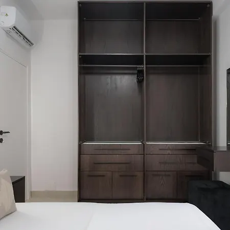 Poolside Elsa Appartement *