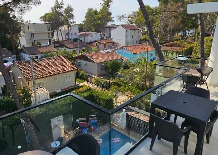 Poolside Apartments Villa Elsa Golem Golem (Tirana)