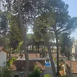 Poolside Elsa Apartmán *