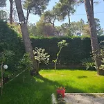 Apartmán Poolside Elsa