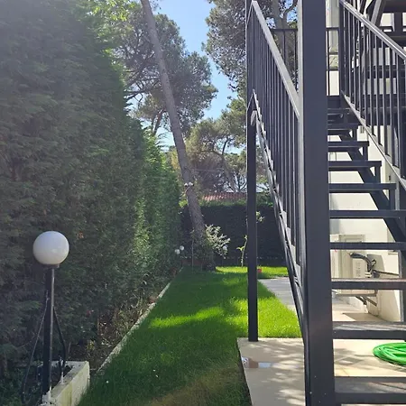 Poolside Elsa Apartament