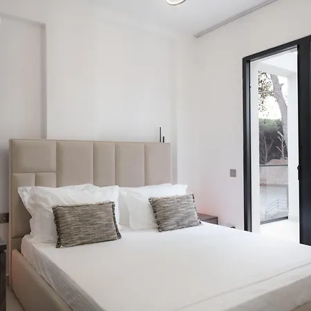 Apartament Poolside Elsa *