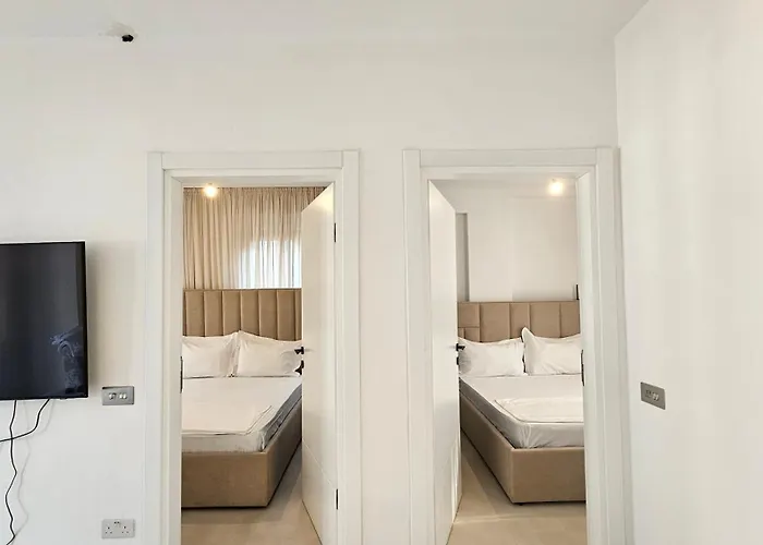 Poolside Apartments Villa Elsa Golem * Golem (Tirana)